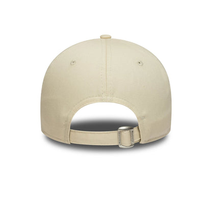 This is a New York Yankees MLB Contrast Visor Cream 9FORTY Adjustable Cap 6