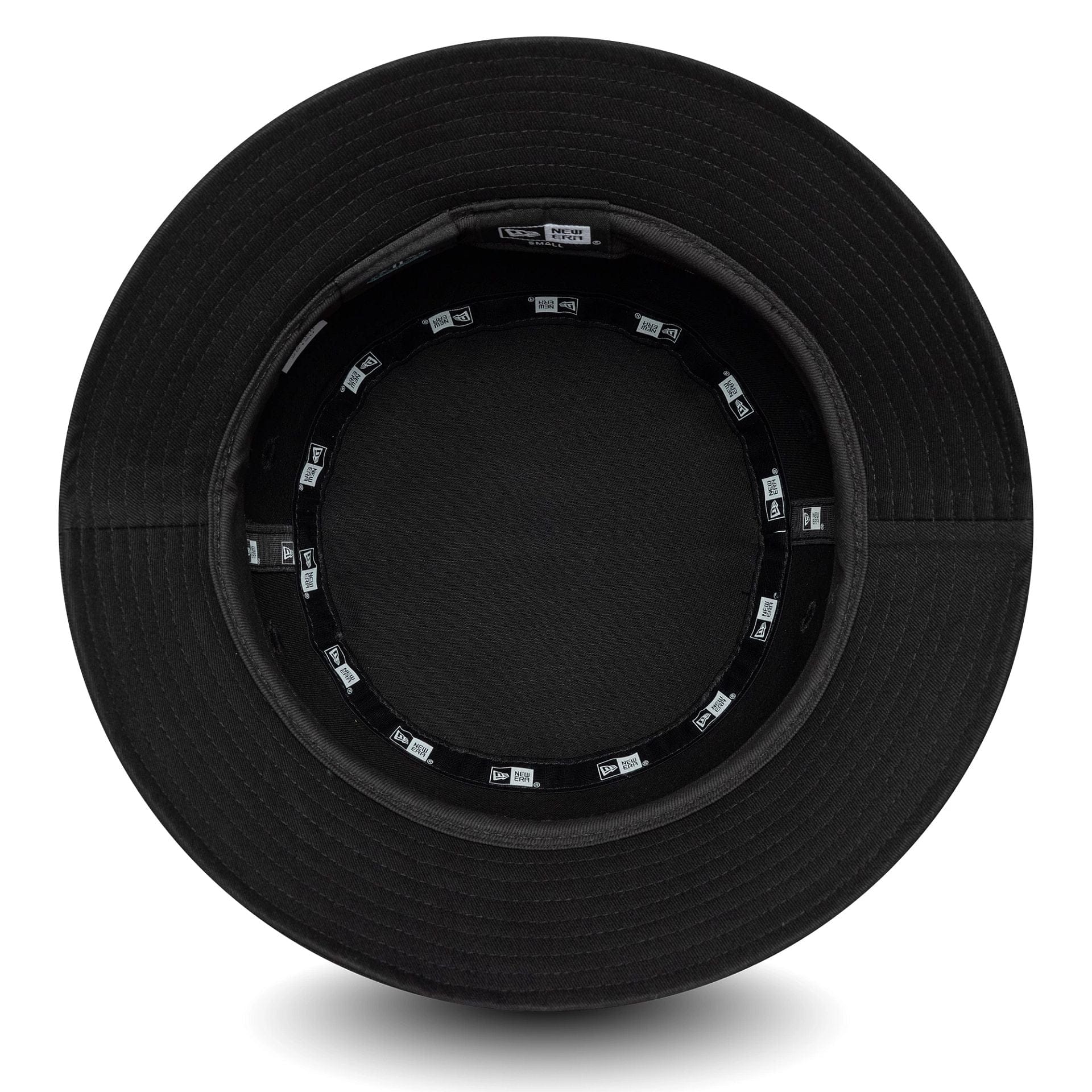 This is a Newcastle United FC Patch Black Bucket Hat 5