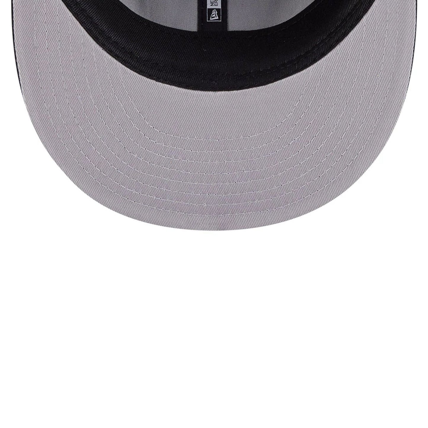 This is a Friends Black Retro Crown 9FIFTY Adjustable Cap 2