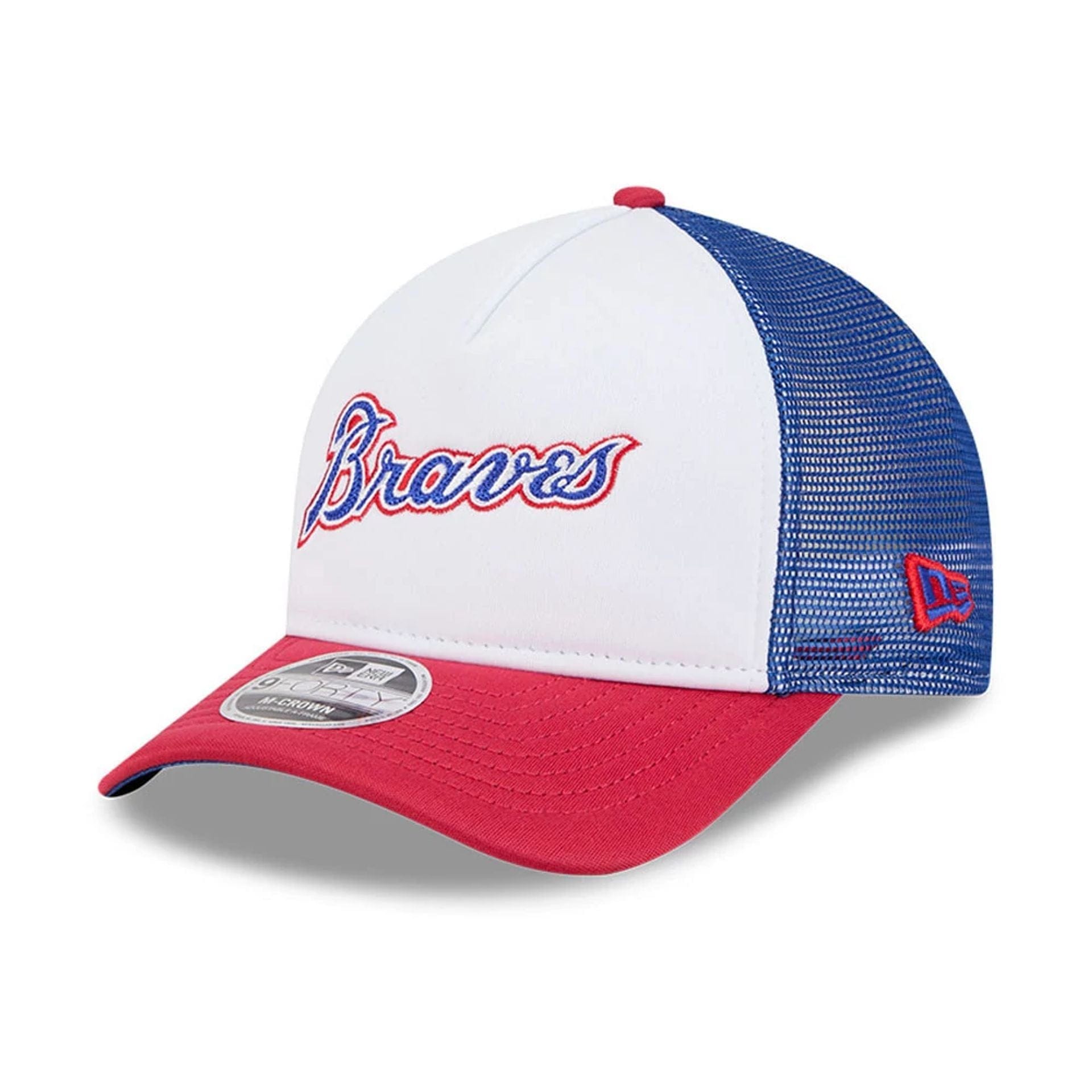 This is a Atlanta Braves Summer Derby White 9FORTY M-Crown A-Frame Adjustable Cap 4