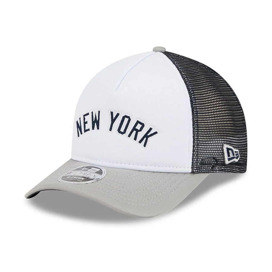 This is a New York Yankees Summer Derby White 9FORTY M-Crown A-Frame Adjustable Cap 4