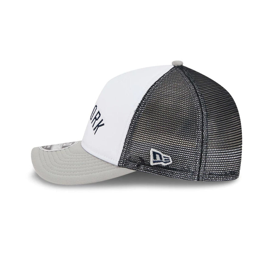 This is a New York Yankees Summer Derby White 9FORTY M-Crown A-Frame Adjustable Cap 6