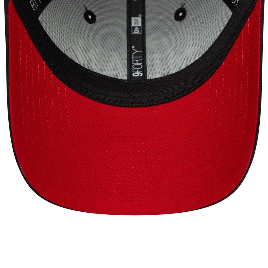 This is a AC Milan Wordmark Black 9FORTY Adjustable Cap 2