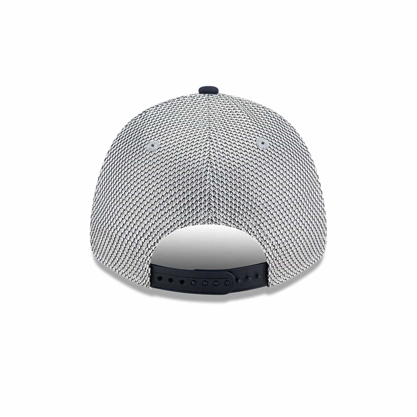 This is a Red Bull Racing Vegas Team Dark Blue 9FORTY Adjustable Cap 6