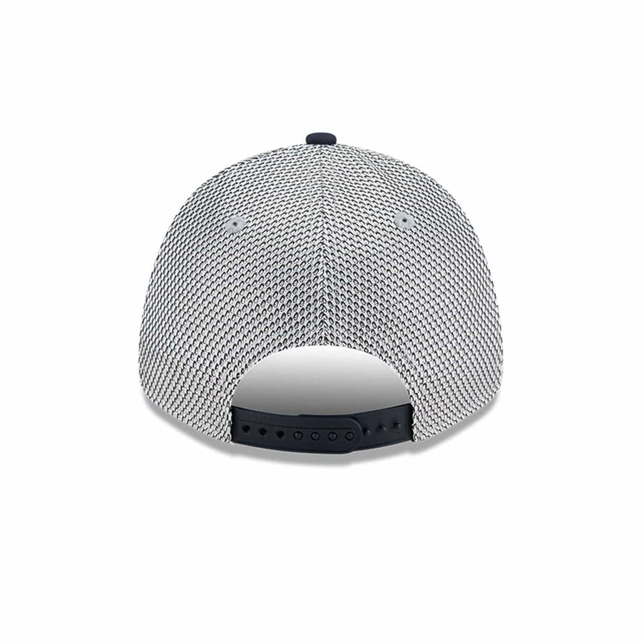 This is a Red Bull Racing Vegas Team Dark Blue 9FORTY Adjustable Cap 6