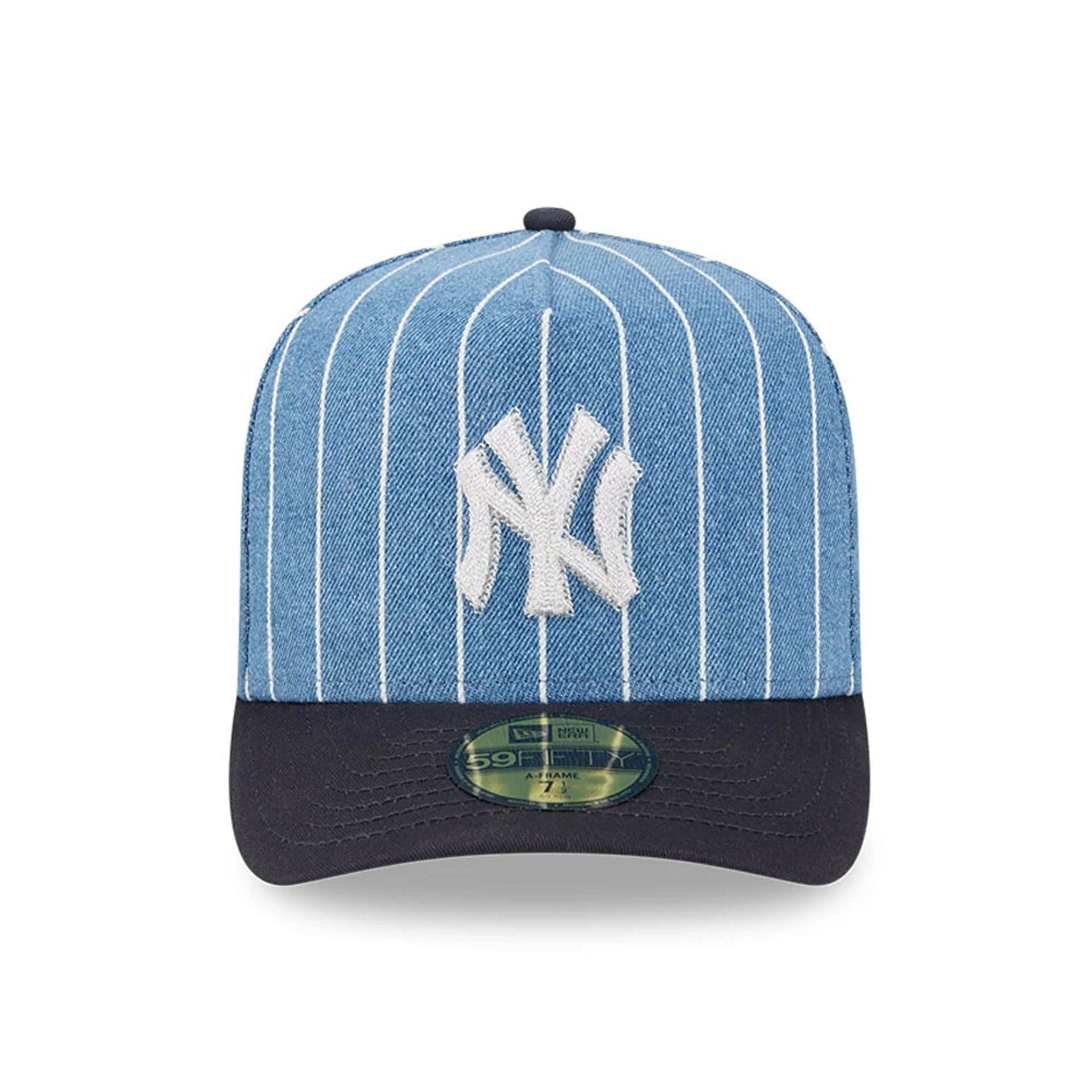 This is a New York Yankees MLB Parallel Navy 59FIFTY A-Frame Fitted Cap 4