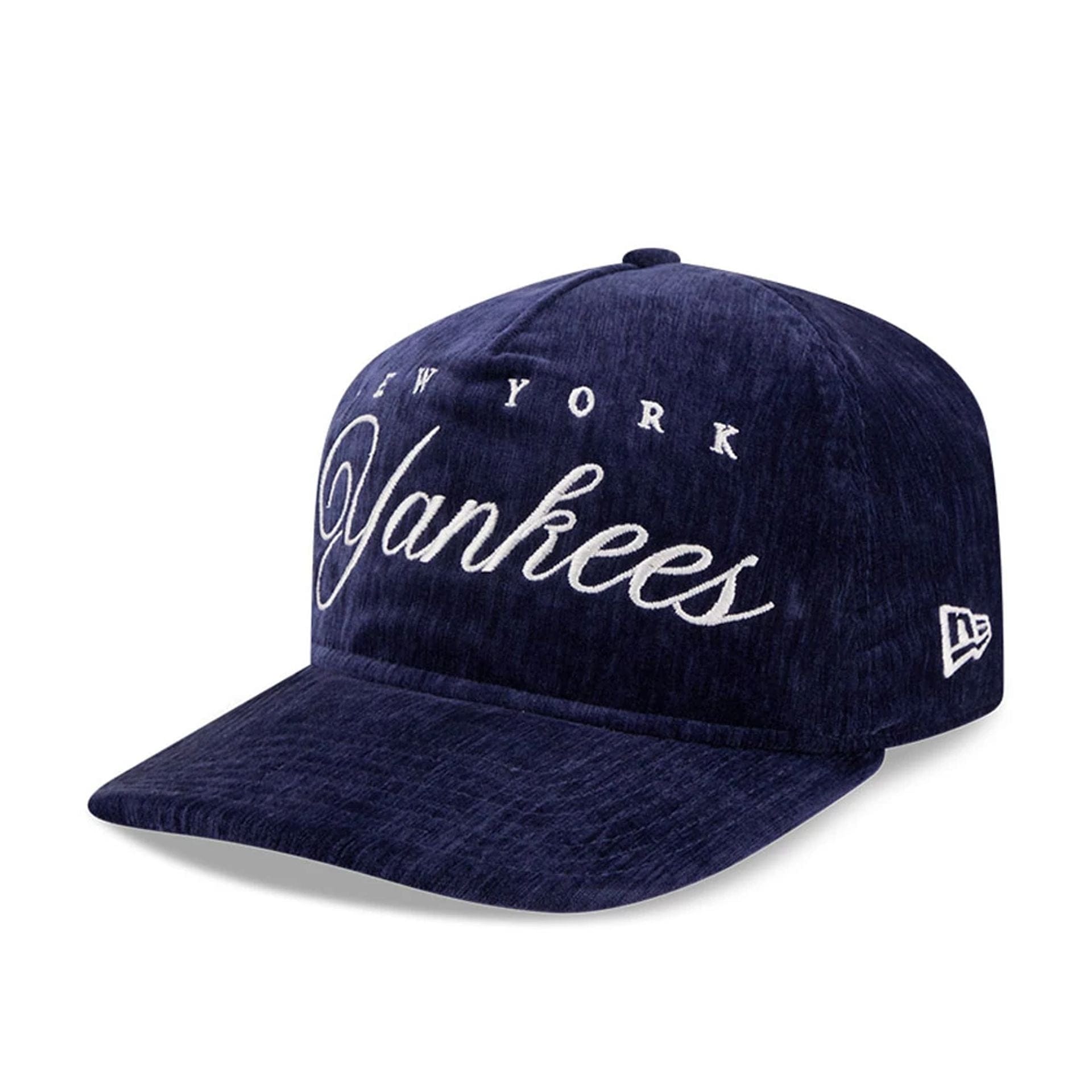 This is a New York Yankees MLB Team Script Navy 19TWENTY Adjustable Cap 4
