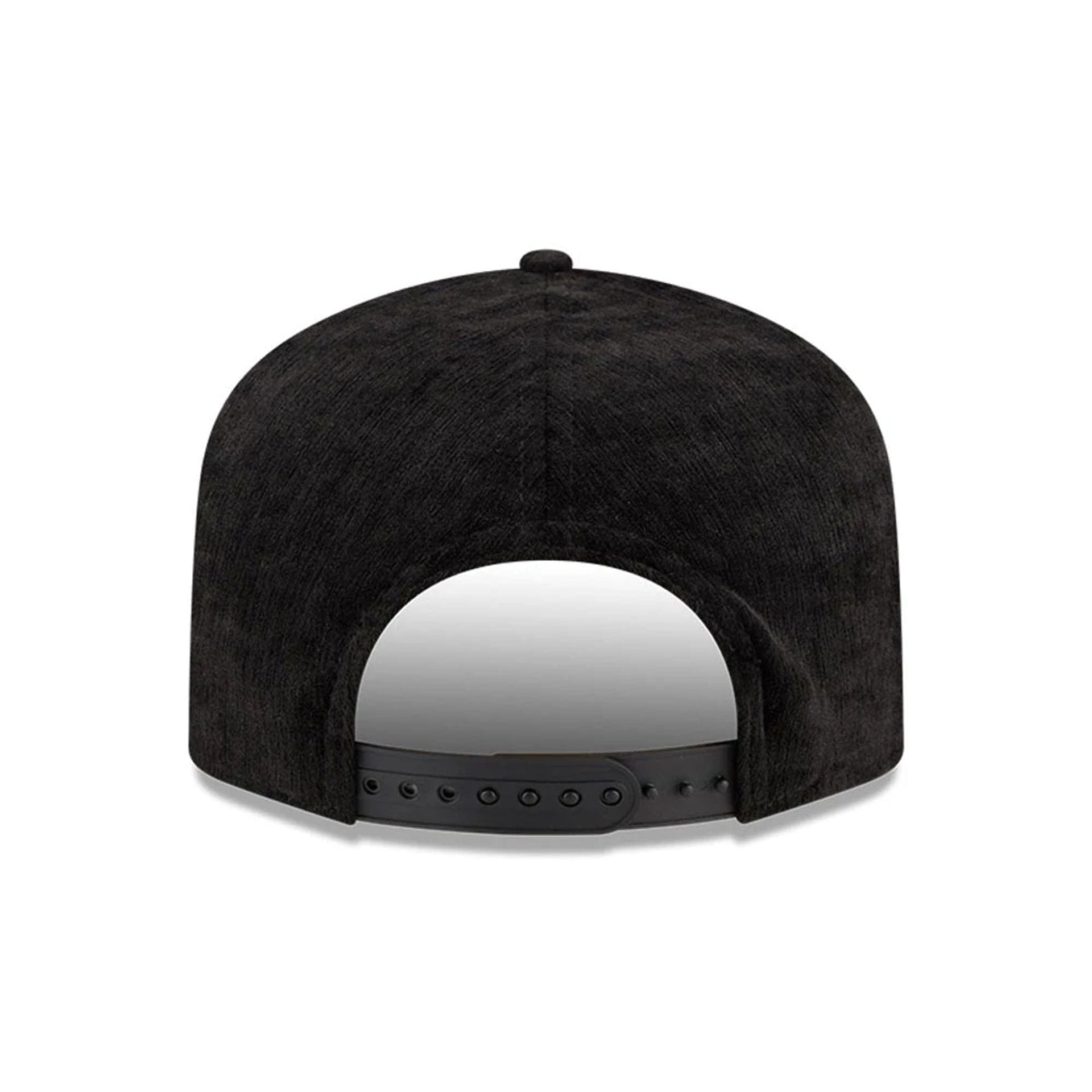 This is a Chicago White Sox MLB Team Script Black 19TWENTY Adjustable Cap 7