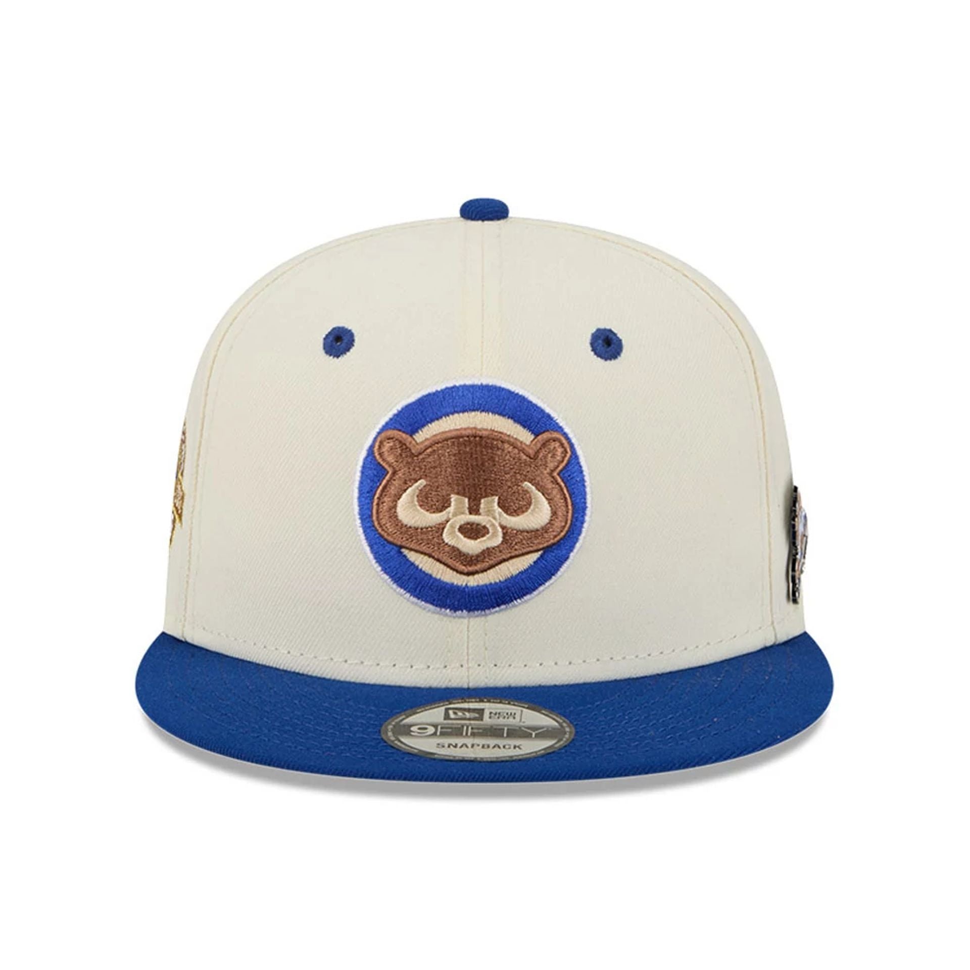 This is a Chicago Cubs MLB Mascot Pin Blue 9FIFTY Snapback Adjustable Cap 3