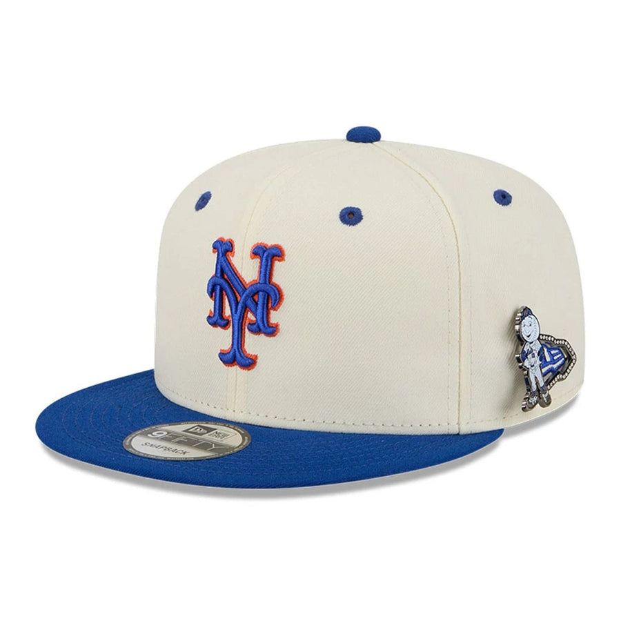This is a New York Mets MLB Mascot Pin Blue 9FIFTY Snapback Adjustable Cap 1
