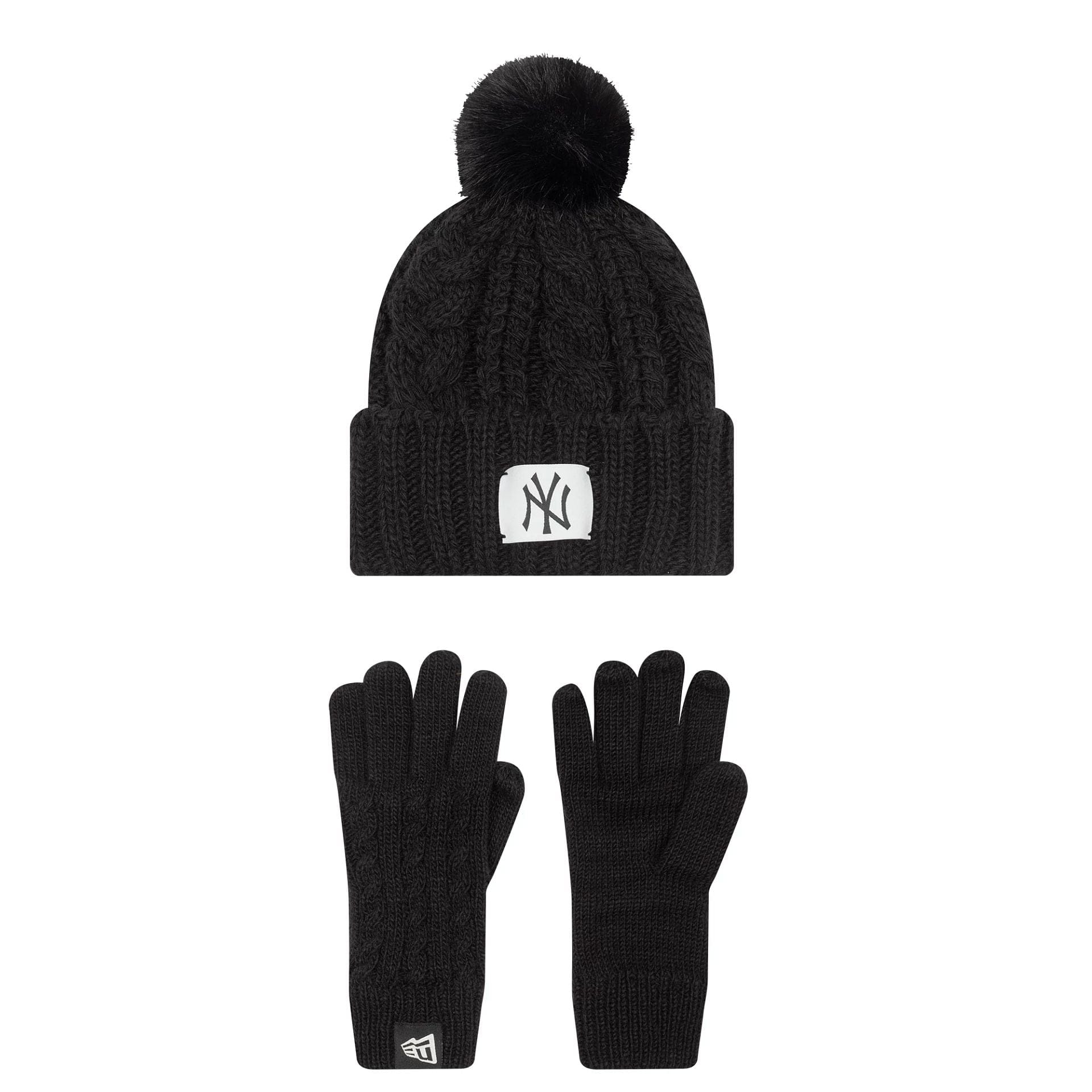 This is a New York Yankees Youth MLB Black Beanie & Gloves Set  1