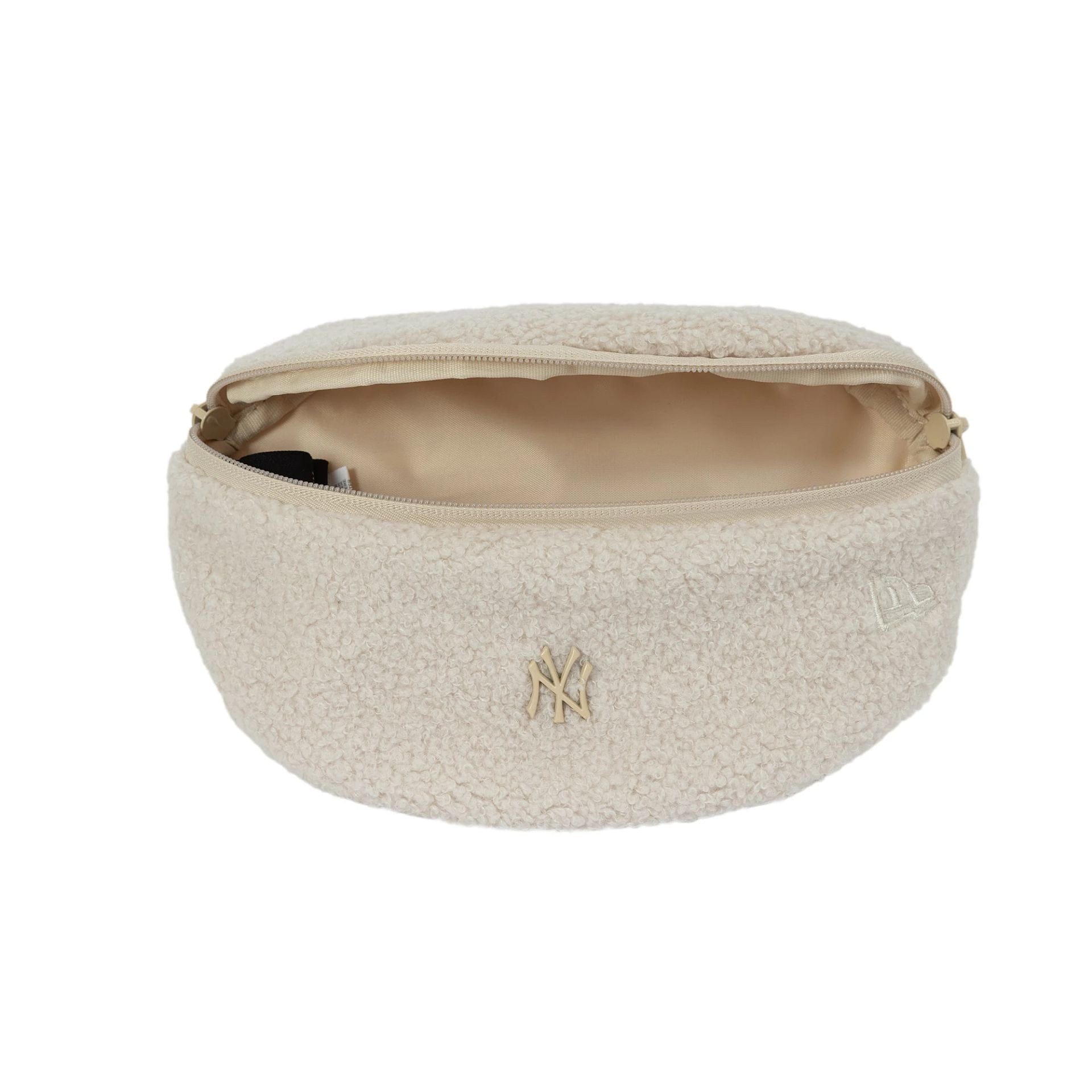 This is a New York Yankees MLB Borg Pin White Waist Bag  5