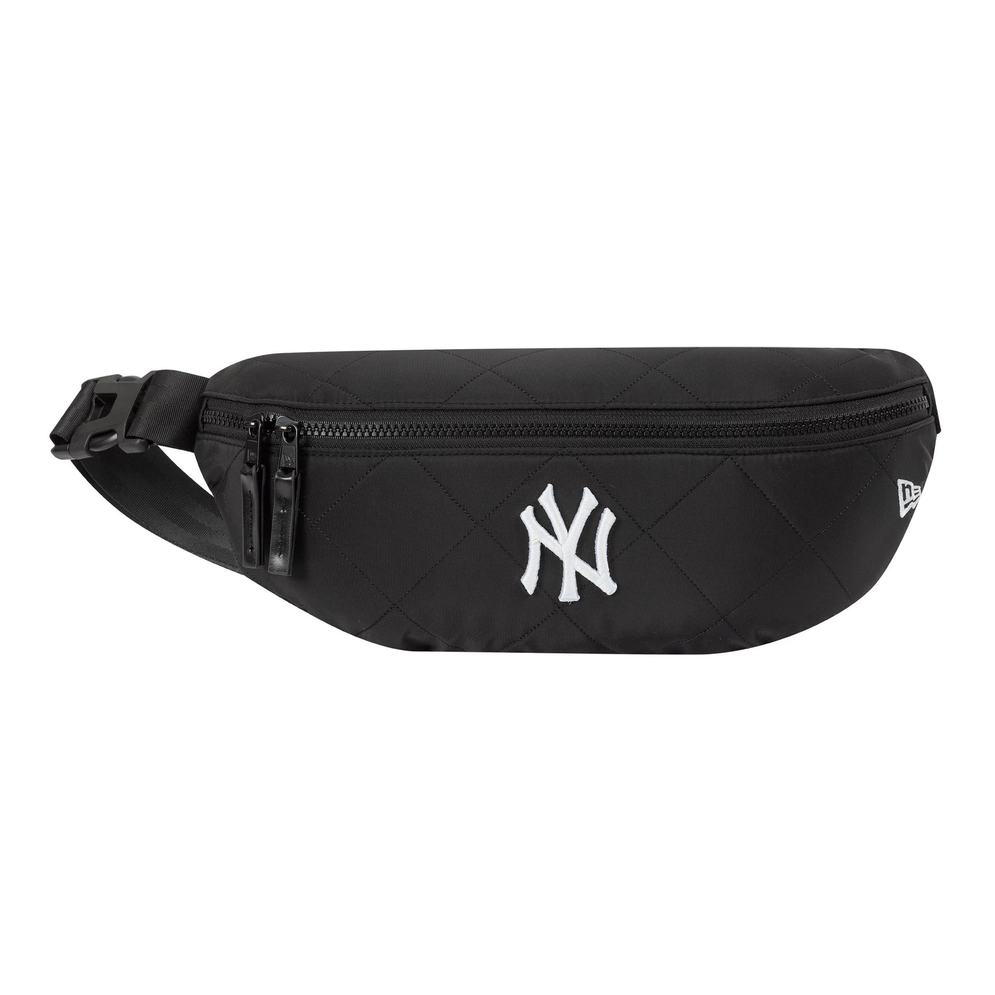 This is a New York Yankees MLB Quilted Black Waist Bag 1