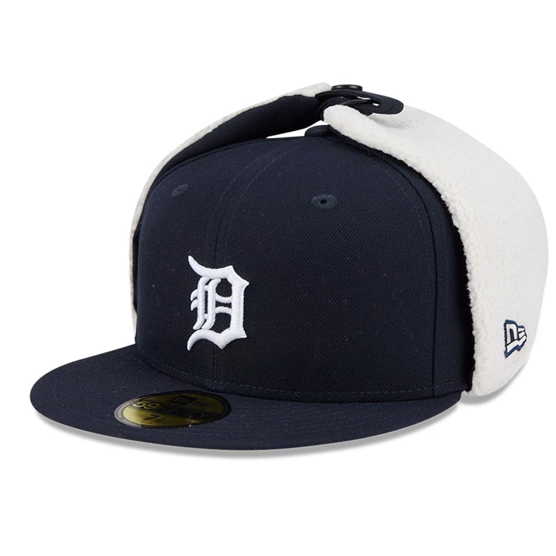This is a Detroit Tigers MLB Classic Navy Dogear 59FIFTY Fitted Cap 1