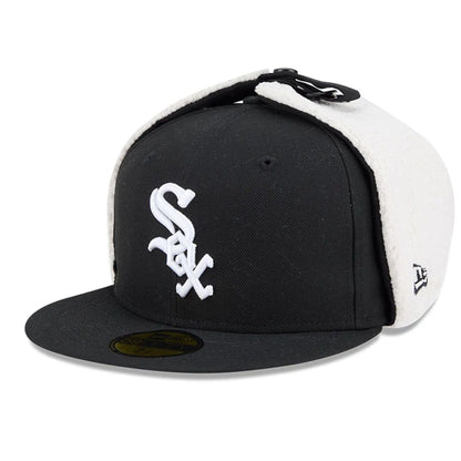 This is a Chicago White Sox MLB Classic Black Dogear 59FIFTY Fitted Cap 1