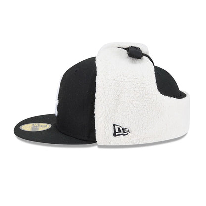This is a Chicago White Sox MLB Classic Black Dogear 59FIFTY Fitted Cap 6