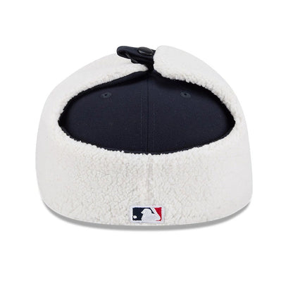 This is a Atlanta Braves MLB Classic Navy Dogear 59FIFTY Fitted Cap 5