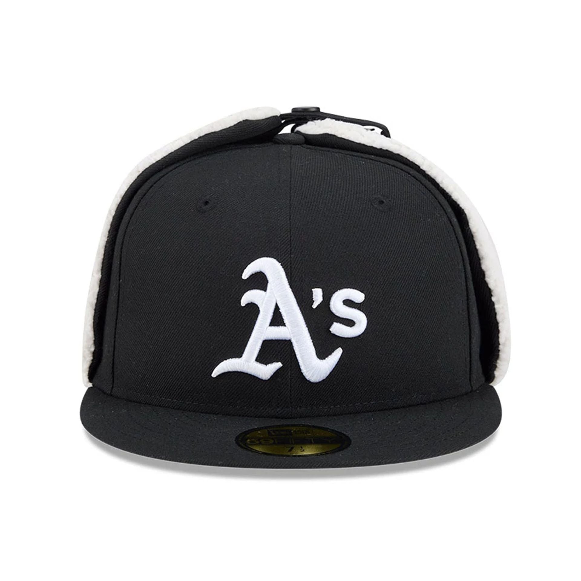 This is a Athletics MLB Classic Black Dogear 59FIFTY Fitted Cap 3