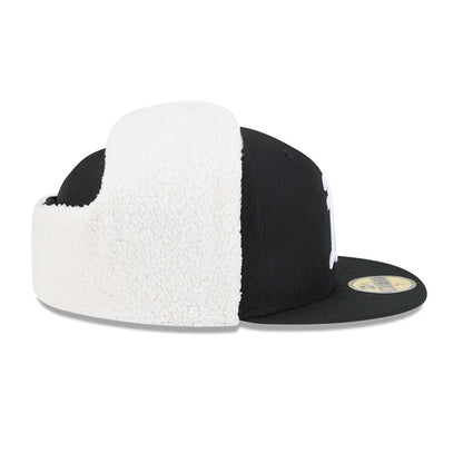This is a Athletics MLB Classic Black Dogear 59FIFTY Fitted Cap 7