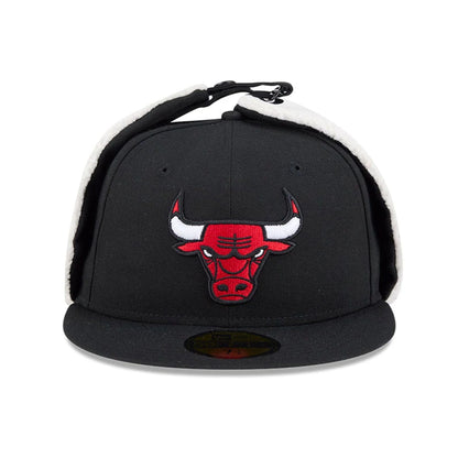This is a Chicago Bulls NBA Classic Black Dogear 59FIFTY Fitted Cap 3
