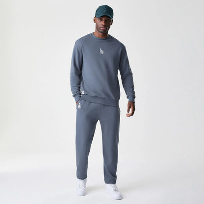 The Male model is wearing LA Dodgers MLB Midi League Essential Dark Grey Oversized Crew Neck Sweater  8