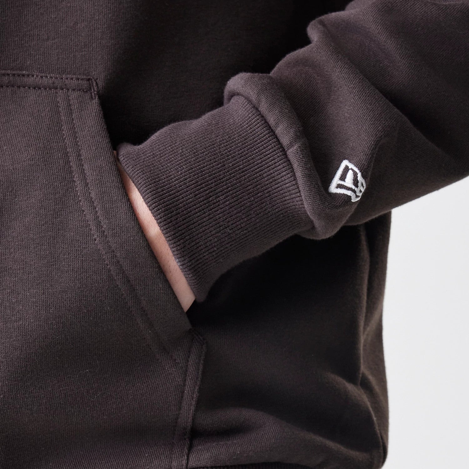 The Male model is wearing New York Yankees MLB Midi League Essential Dark Brown Full Zip Hoodie 5