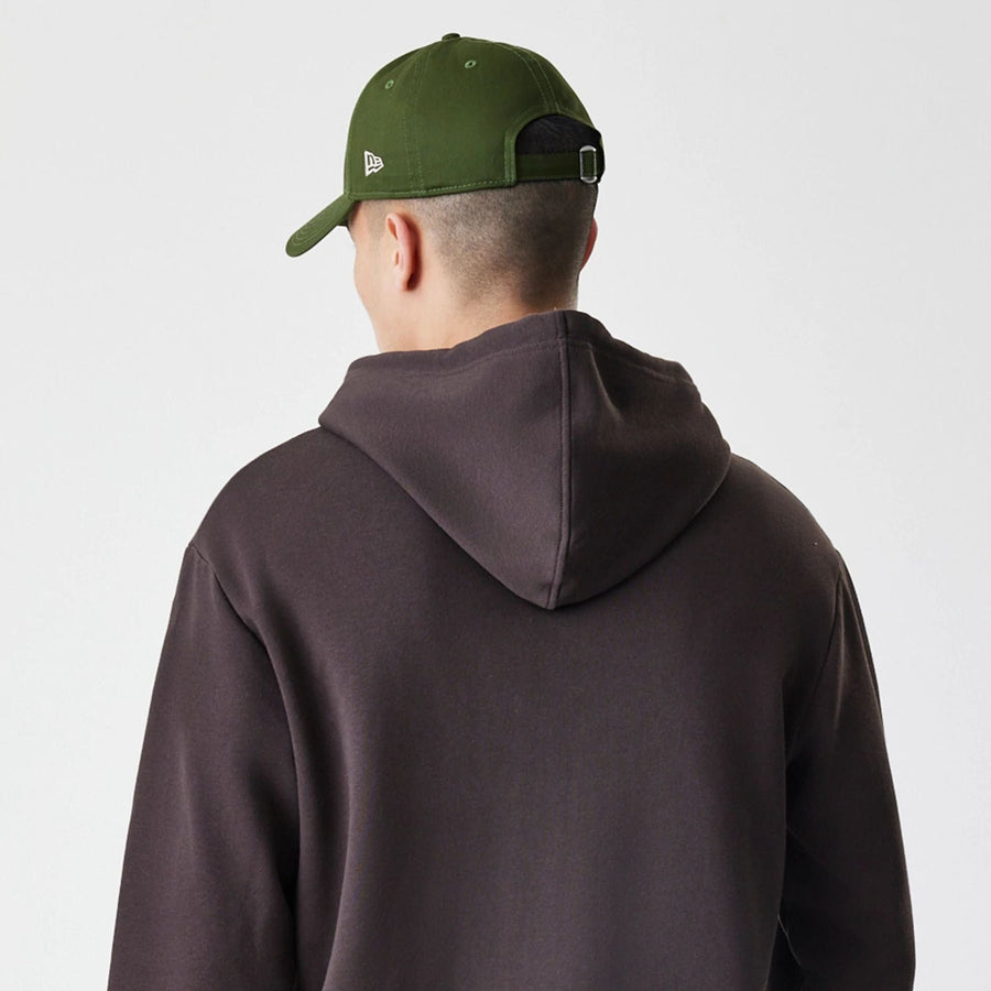 The Male model is wearing New York Yankees MLB Midi League Essential Dark Brown Full Zip Hoodie  7