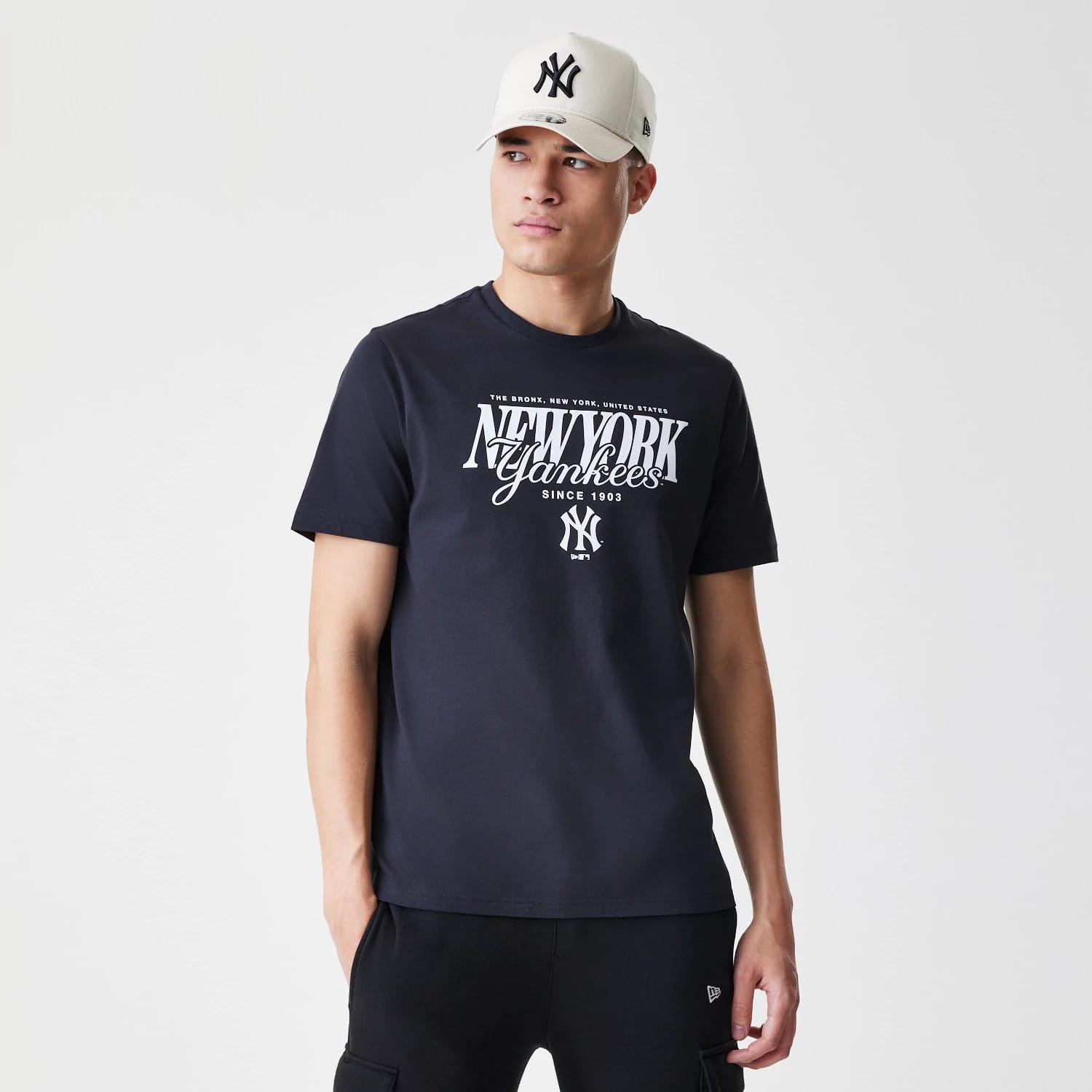 The Male model is wearing New York Yankees MLB Script Graphic Navy T-Shirt 1