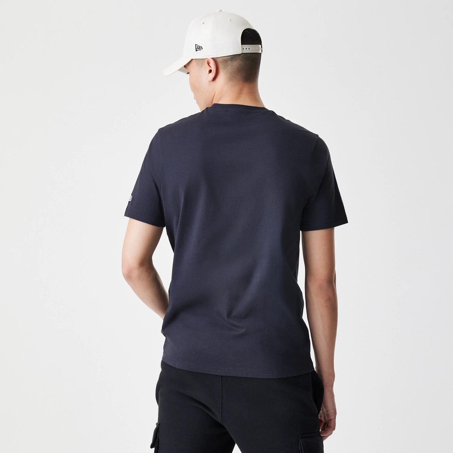 The Male model is wearing New York Yankees MLB Script Graphic Navy T-Shirt 2
