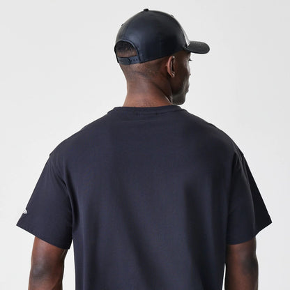 The Male model is wearing LA Lakers NBA Outline Graphic Navy Oversized T-Shirt  7