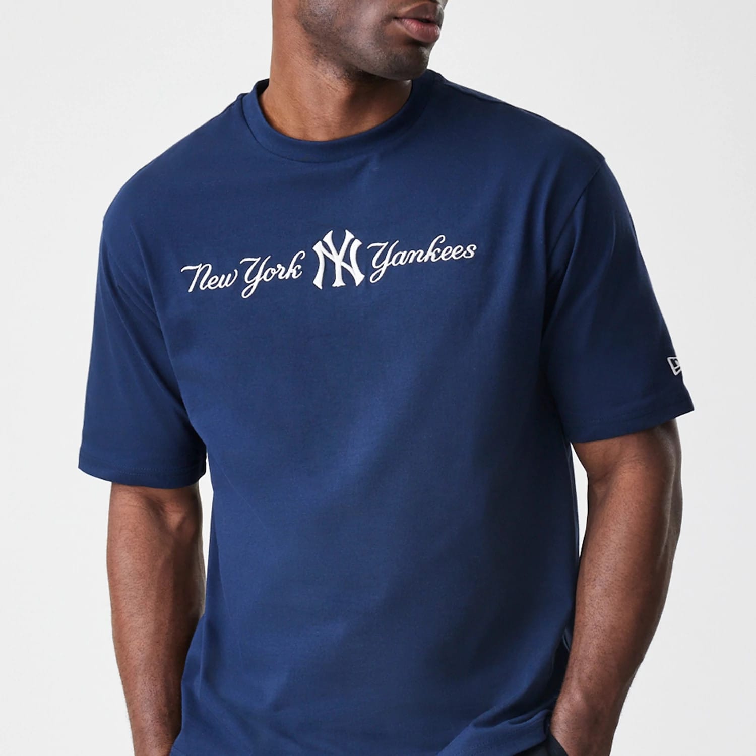 The Male model is wearing New York Yankees MLB Script Navy Oversized T-Shirt 3
