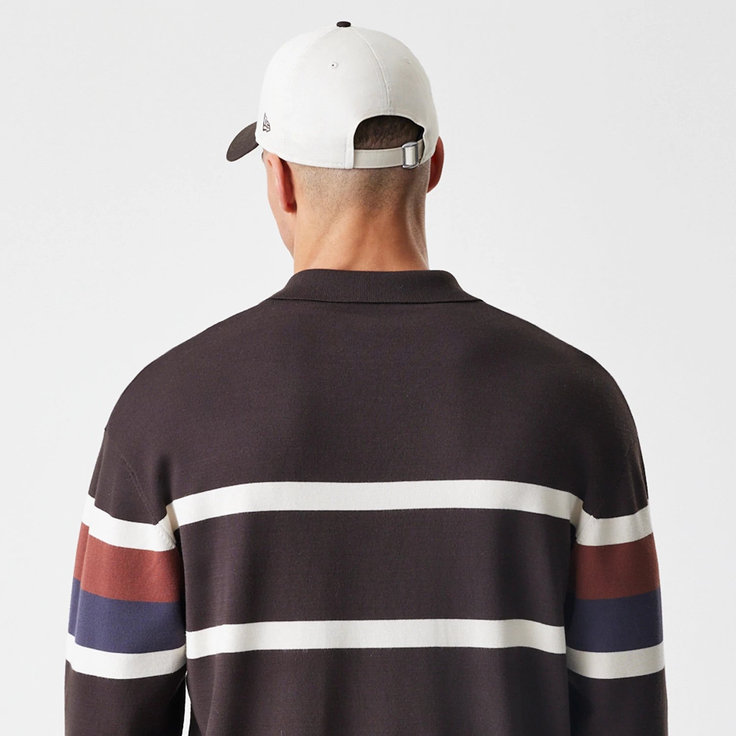 The Male model is wearing LA Dodgers MLB Knit Brown Rugby Shirt 8