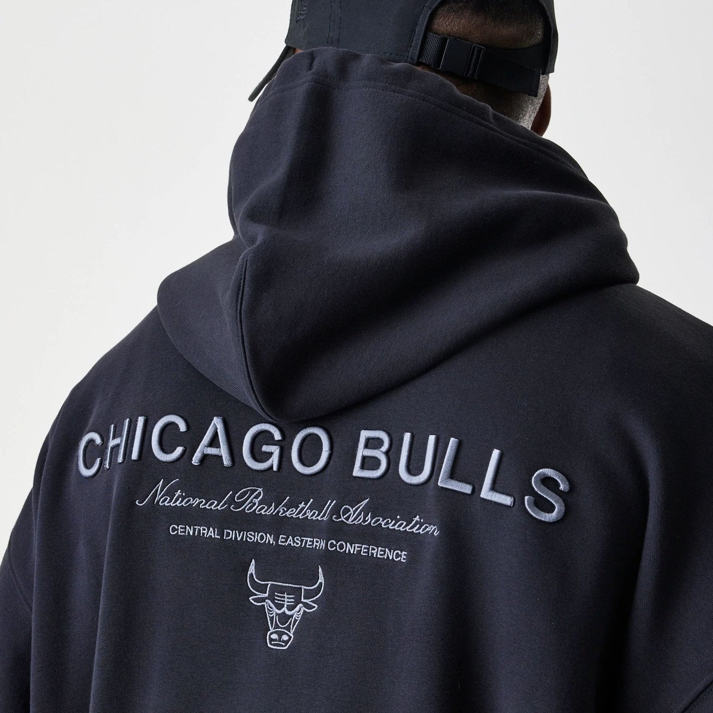 The Male model is wearing Chicago Bulls NBA Linear Black Oversized Full Zip Hoodie 7