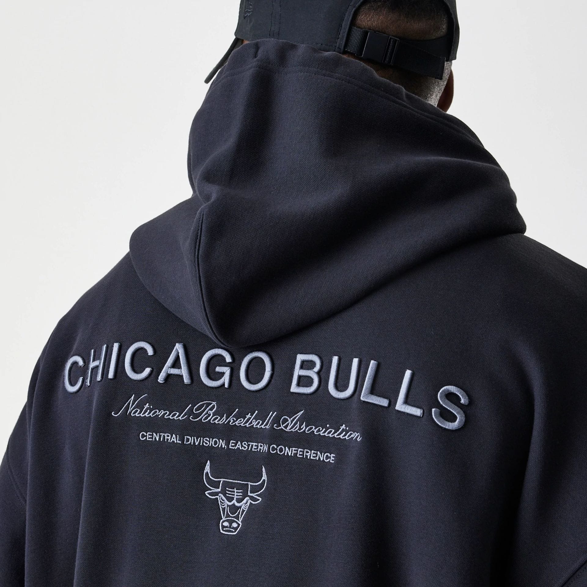 The Male model is wearing Chicago Bulls NBA Linear Black Oversized Full Zip Hoodie 7