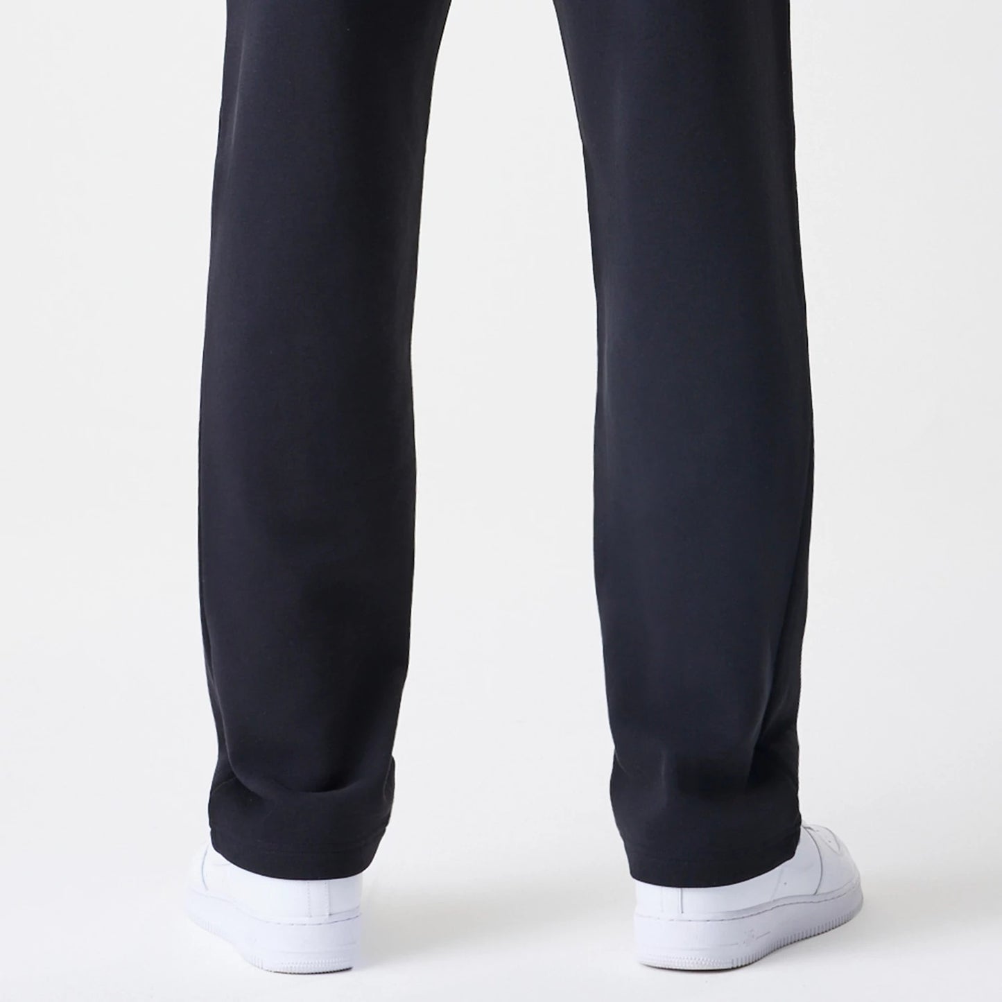 The Male model is wearing Chicago Bulls NBA Linear Black Straight Leg Joggers 7