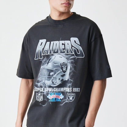 The Male model is wearing Las Vegas Raiders NFL Washed Boxy Dark Grey Oversized T-Shirt  3