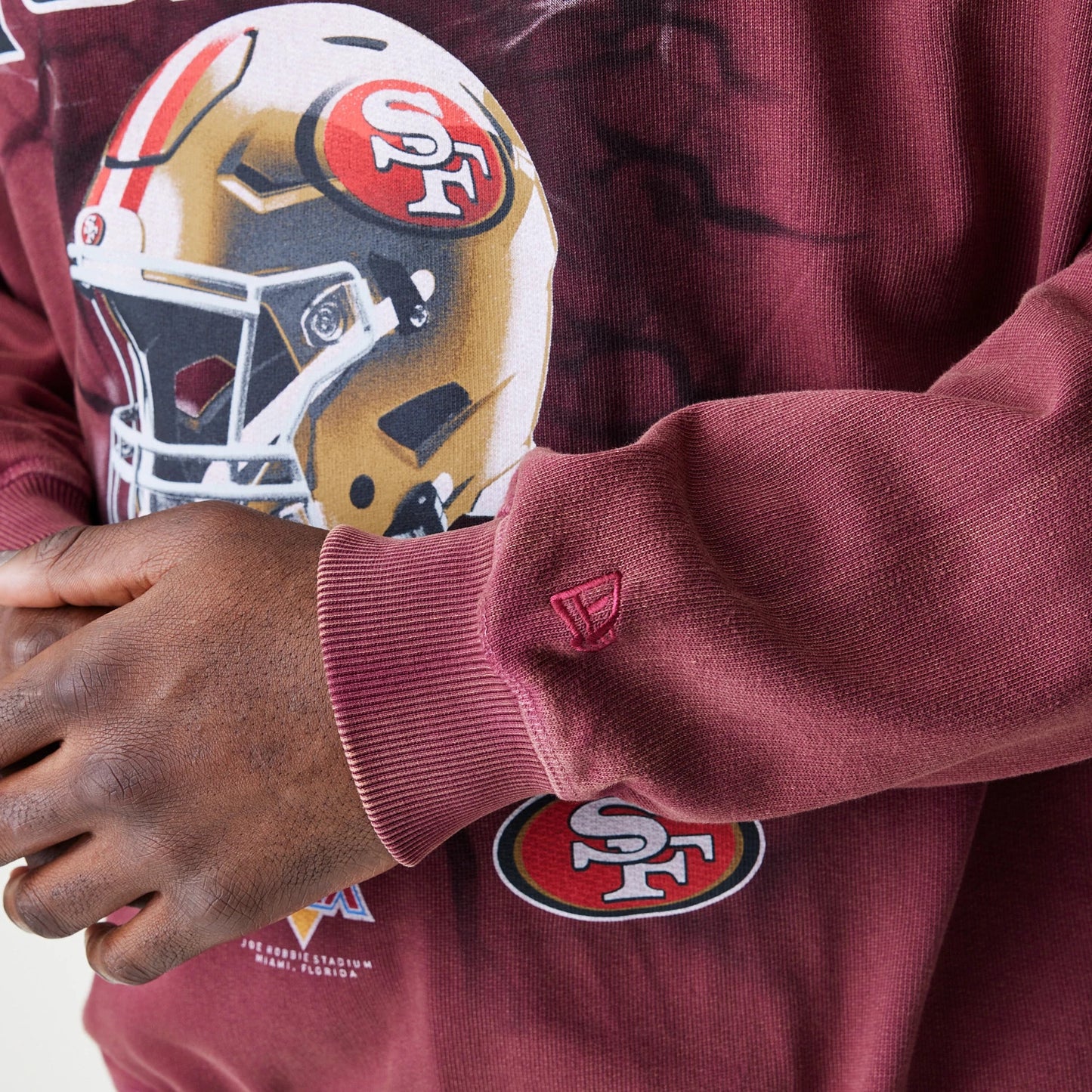 The Male model is wearing San Francisco 49ers NFL Washed Boxy Dark Red Oversized Crew Neck Sweater 5