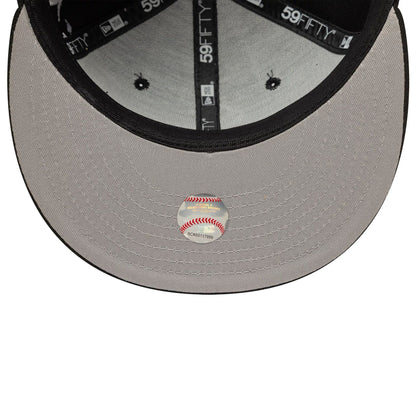 This is a Chicago White Sox MLB Poly Kanji Black 59FIFTY Fitted Cap 2