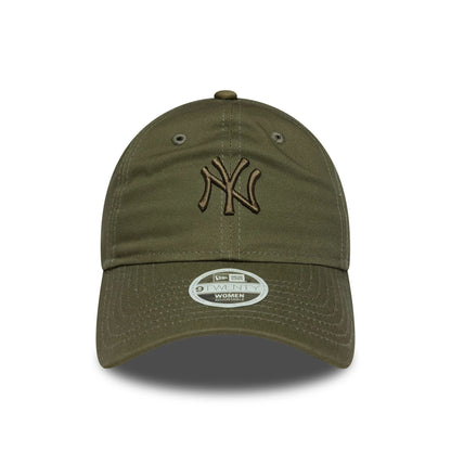 This is a New York Yankees Womens MLB League Essential Midi Dark Green 9TWENTY Adjustable Cap 2