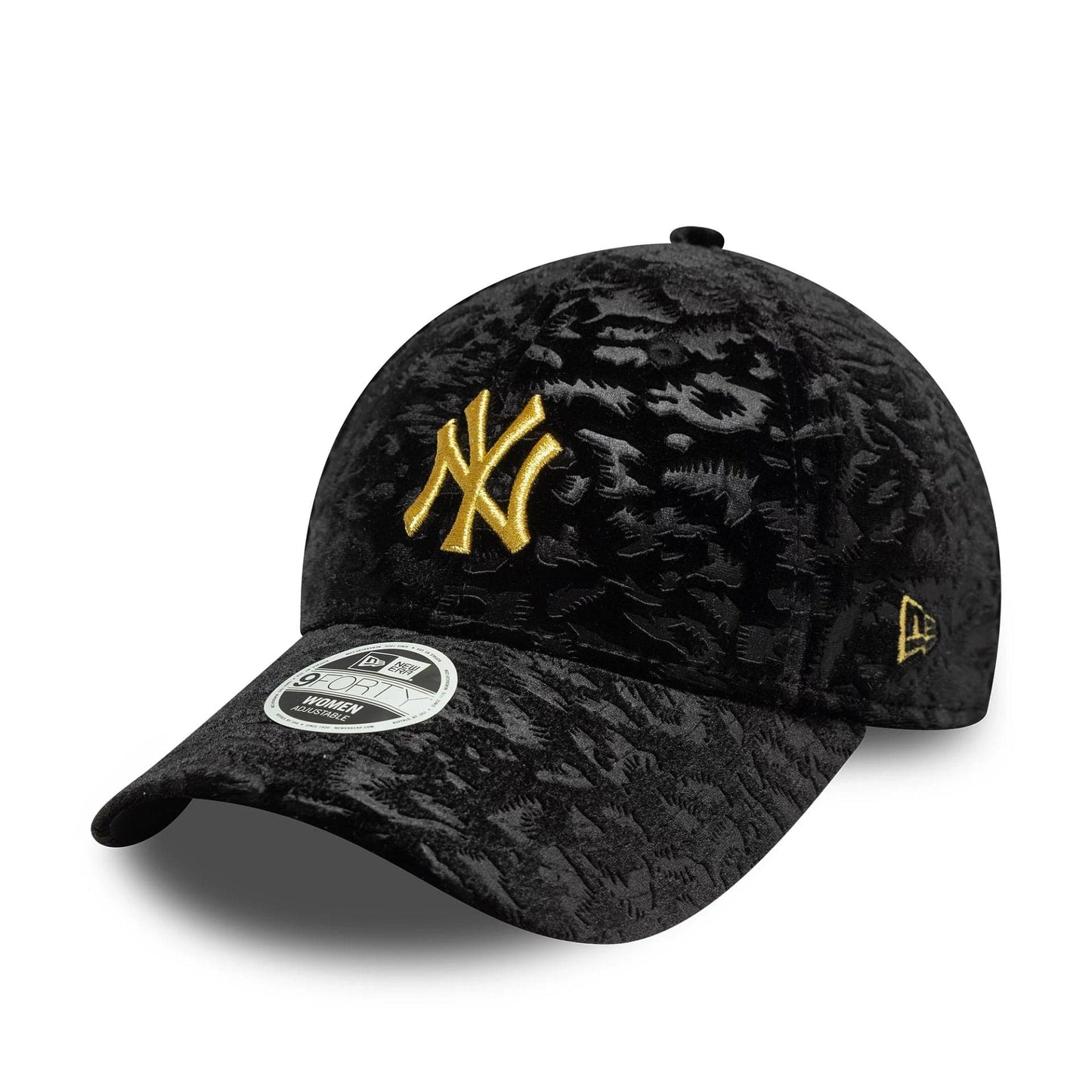 This is a New York Yankees Womens MLB Leo Velour Black 9FORTY Adjustable Cap 1