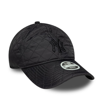 This is a New York Yankees Womens MLB Padded Black 9TWENTY Adjustable Cap 3