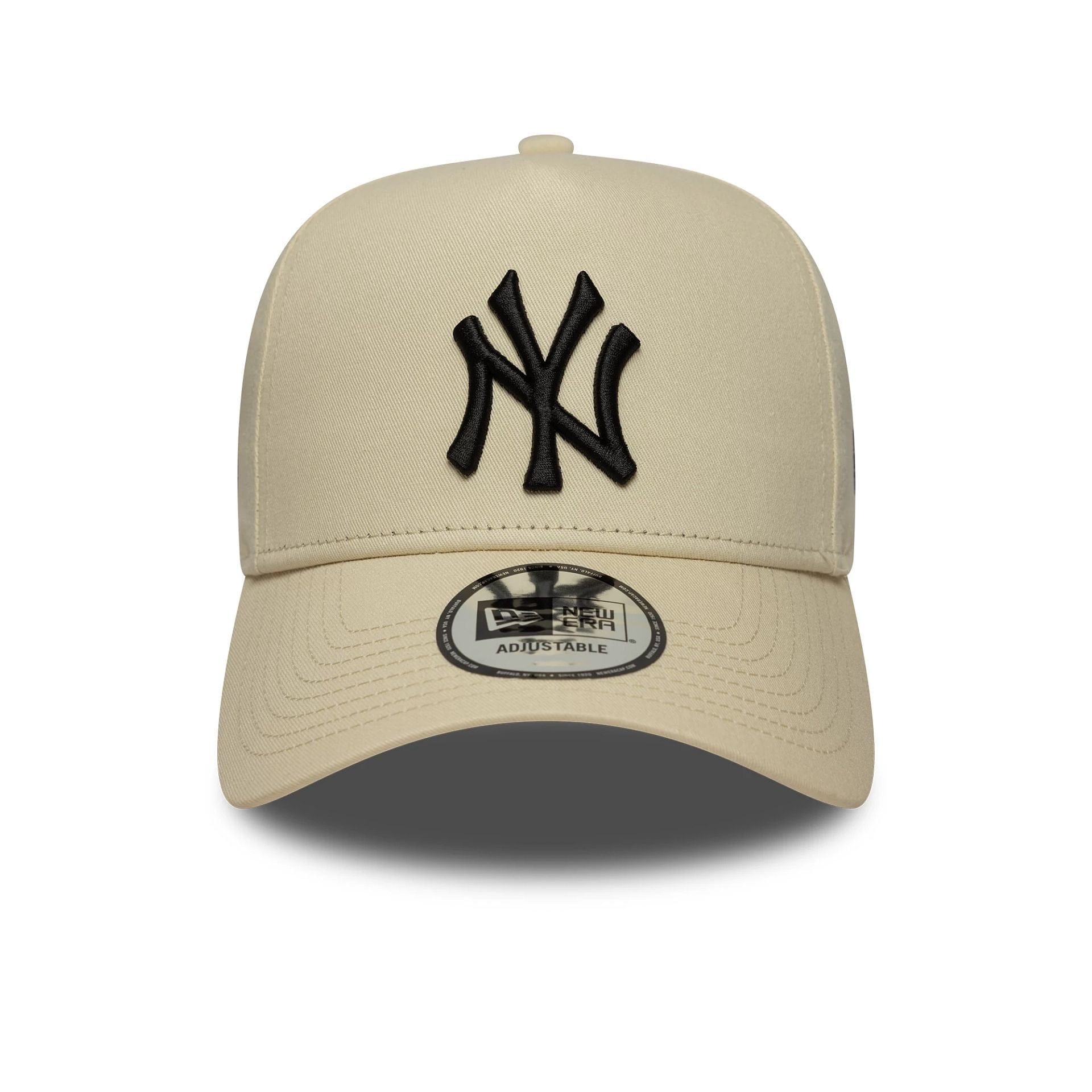 This is a New York Yankees MLB Sidepatch Light Beige 9FORTY E-Frame Adjustable Cap 2