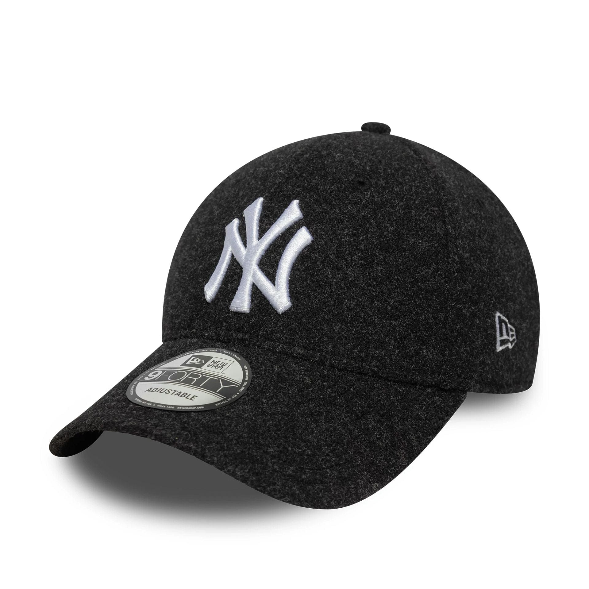 This is a New York Yankees MLB Melton Black 9FORTY Adjustable Cap 1