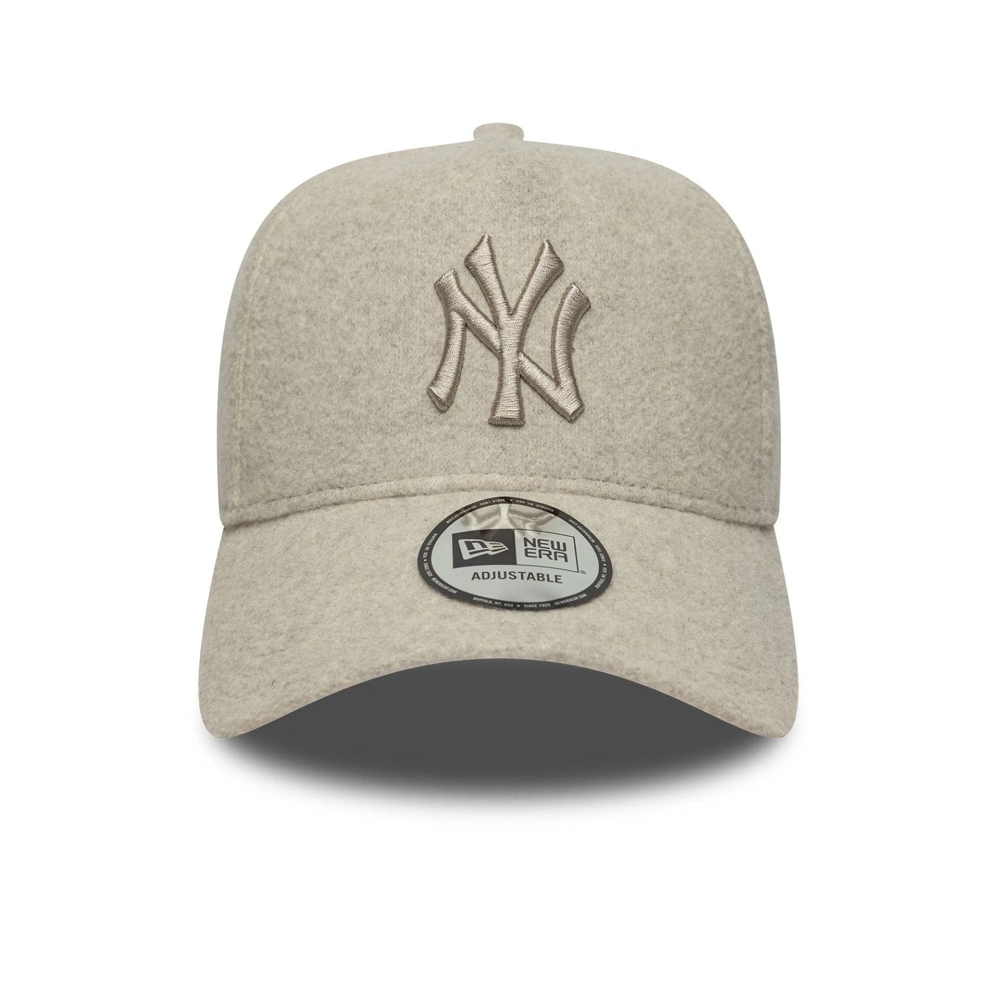 This is a New York Yankees MLB Melton Cream 9FORTY E-Frame Adjustable Cap 2