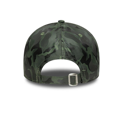 This is a LA Dodgers MLB Flawless Camo Green 9FORTY Adjustable Cap 4