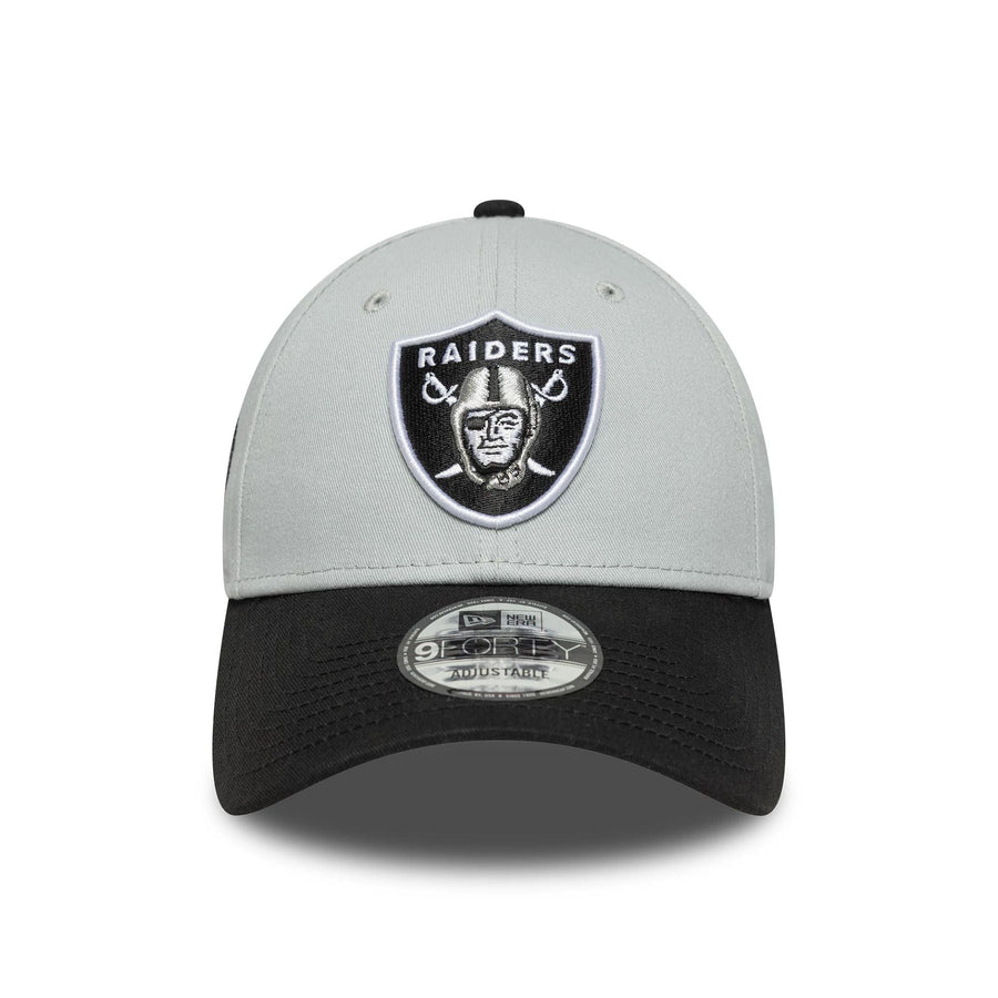 This is a Las Vegas Raiders NFL Sidepatch Grey 9FORTY Adjustable Cap 2