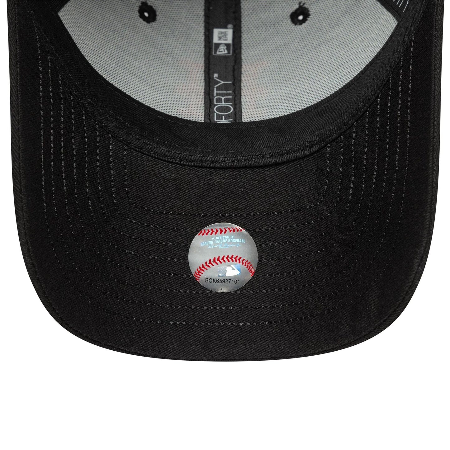 This is a New York Mets MLB Visor Script Black 9FORTY Adjustable Cap 5