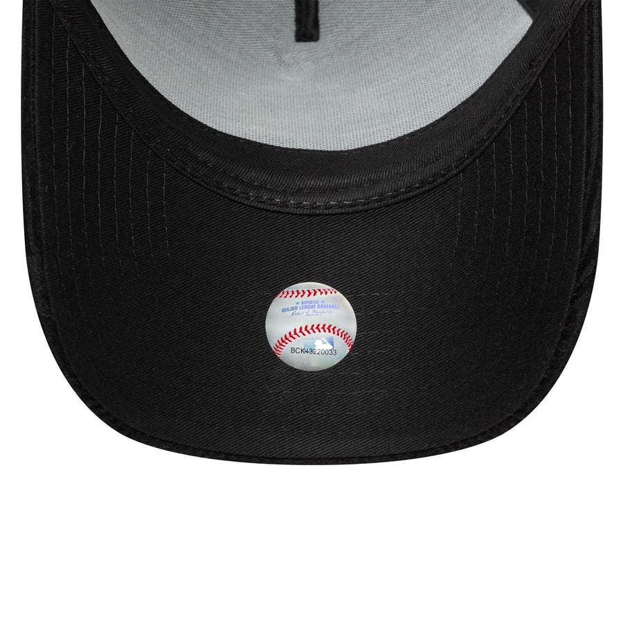 This is a New York Yankees MLB Cord Black 9FORTY E-Frame Adjustable Cap 6