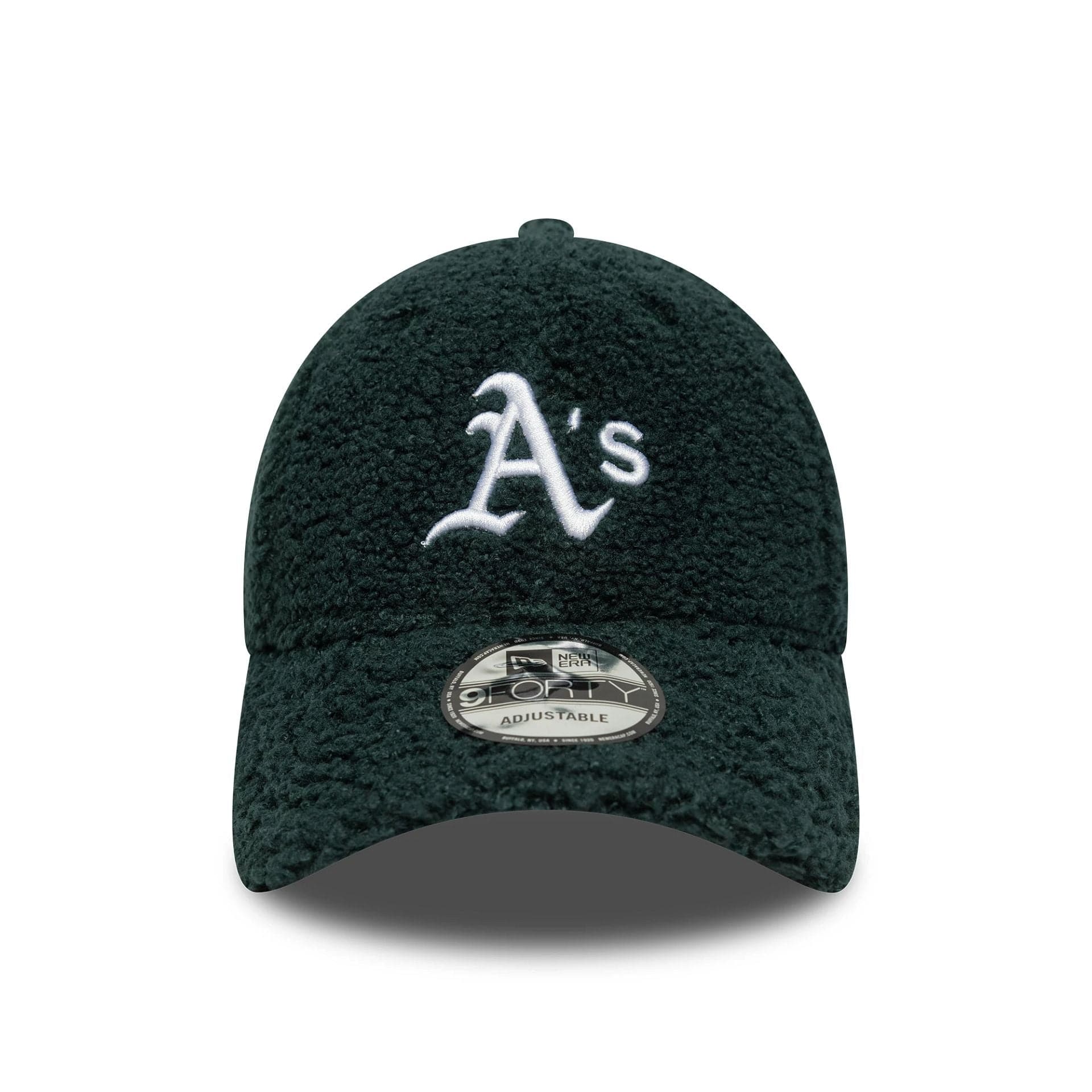 This is a Oakland Athletics MLB Winter Borg Dark Green 9FORTY Adjustable Cap 2