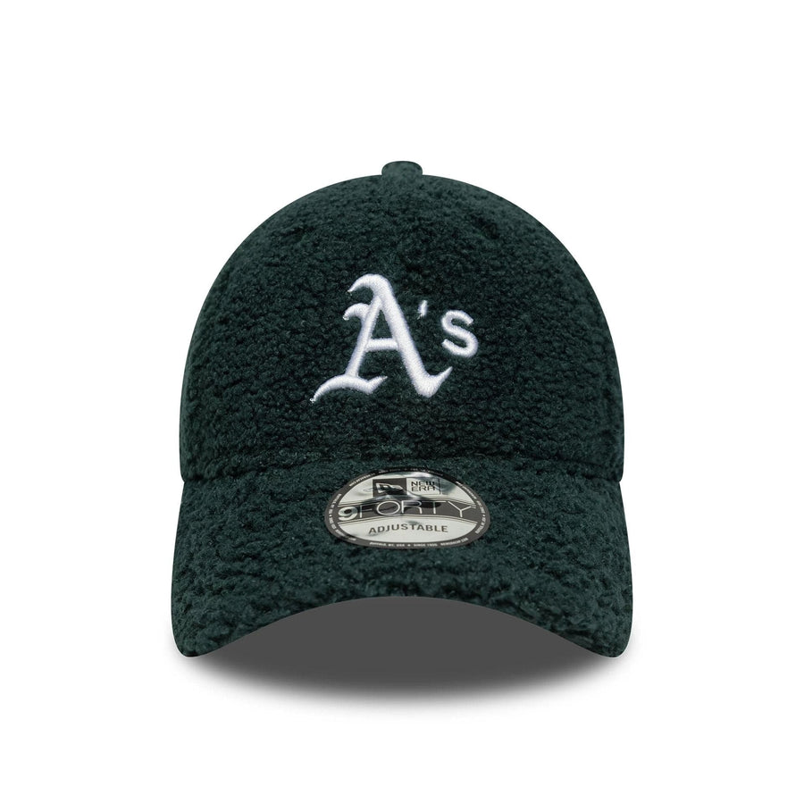 This is a Oakland Athletics MLB Winter Borg Dark Green 9FORTY Adjustable Cap 2
